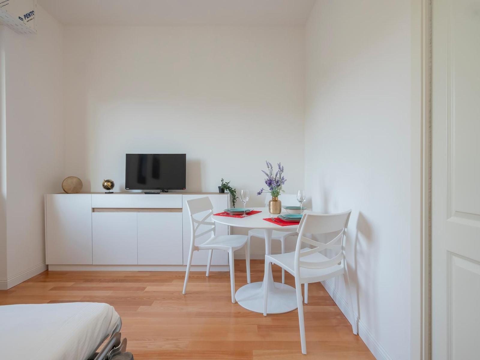 I Host Apartment - Gressoney 2 Milano Esterno foto